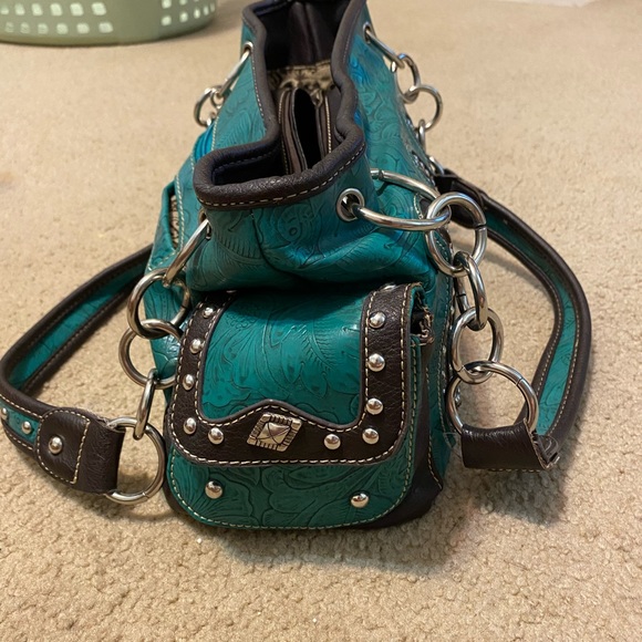 Authentic Leather Montana West Satchel - Picture 5 of 7